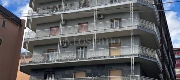 4-Zimmer Wohnung in Tremestieri Etneo, Italy, Nr. 44931 2