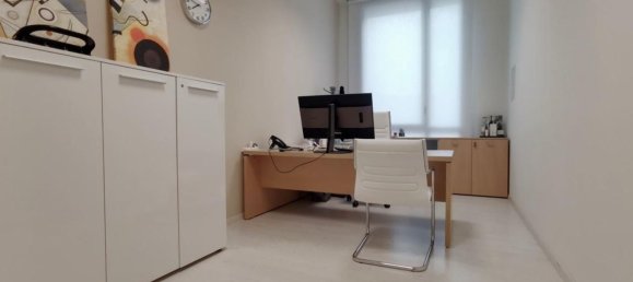Büro in Pisa, Italy 90m², Nr. 66133 33