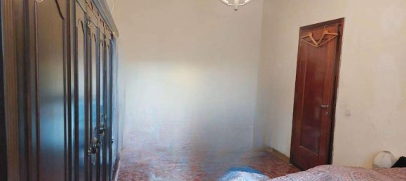 5-Zimmer Wohnung in Modena, Italy, Nr. 230964 8