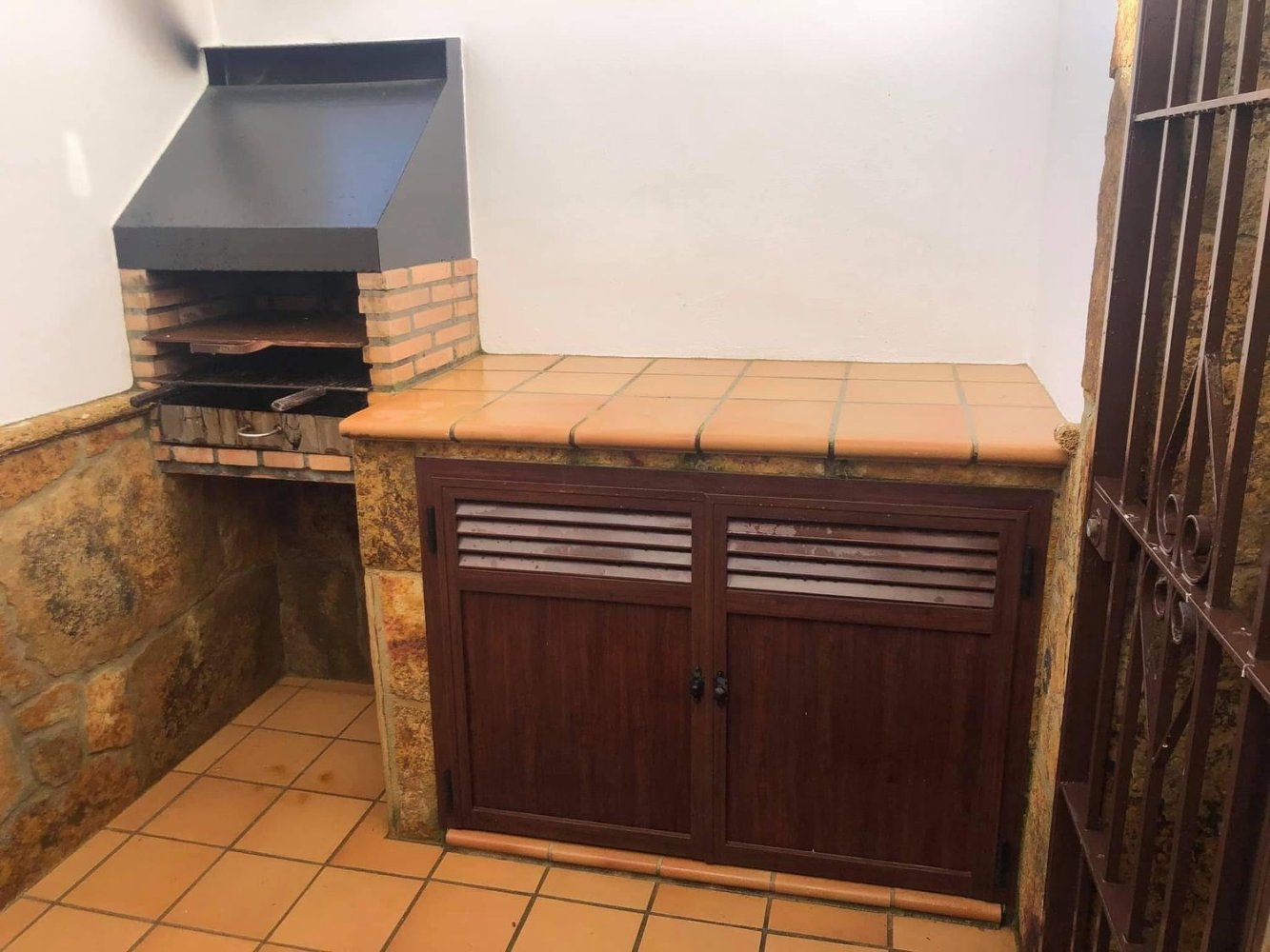 Casa T4 em Jerez de la Frontera, Spain N.º 139334