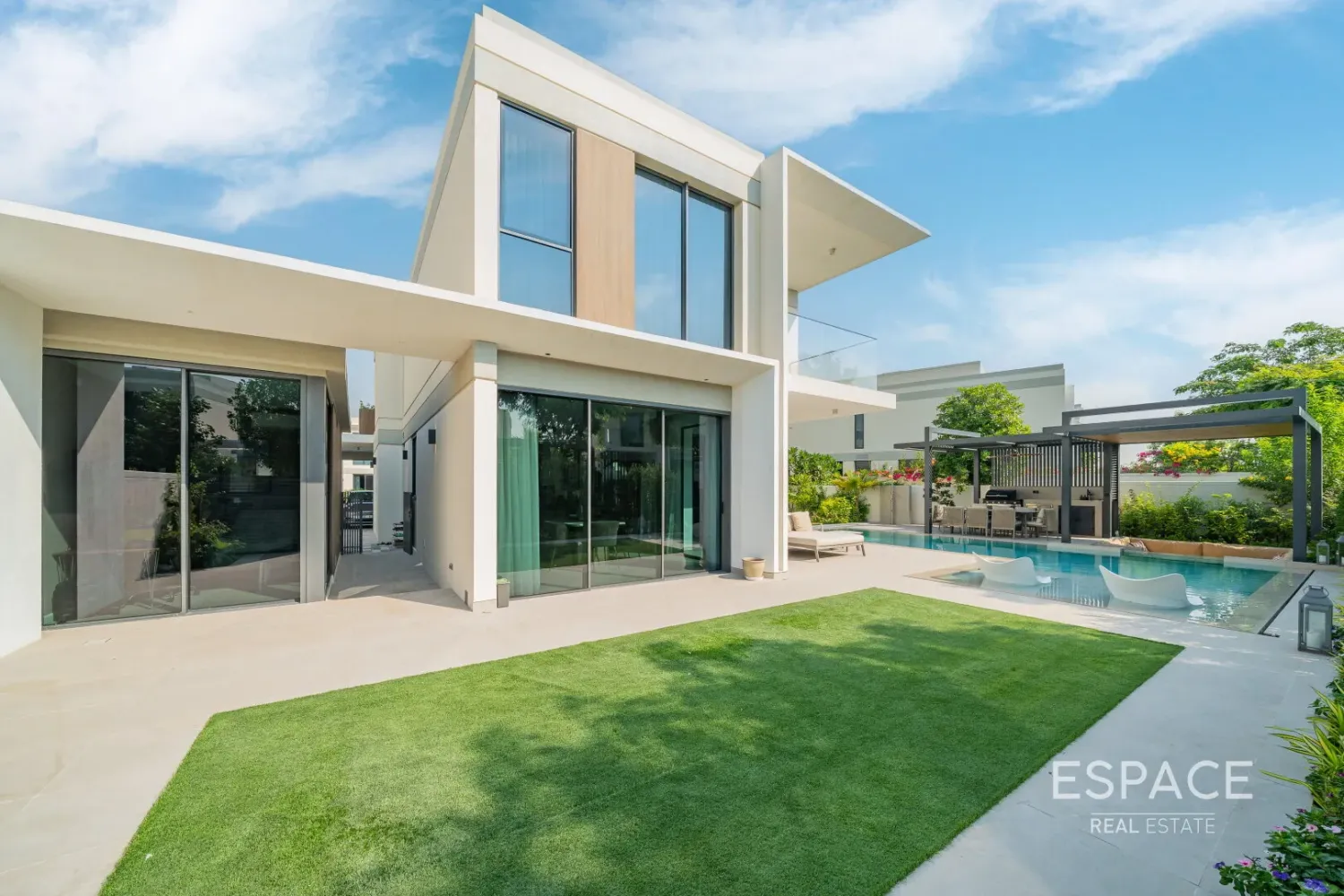 4 bedrooms Villa for sale in Tilal Al Ghaf, Dubai, UAE № 108375