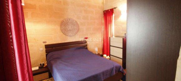 1 غرف نوم طابقين في Gzira, Malta رقم 9517 7