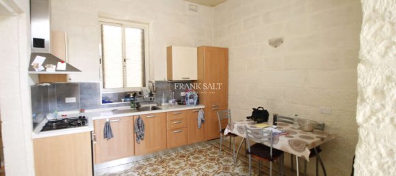 1 غرف نوم طابقين في Gzira, Malta رقم 9517 2