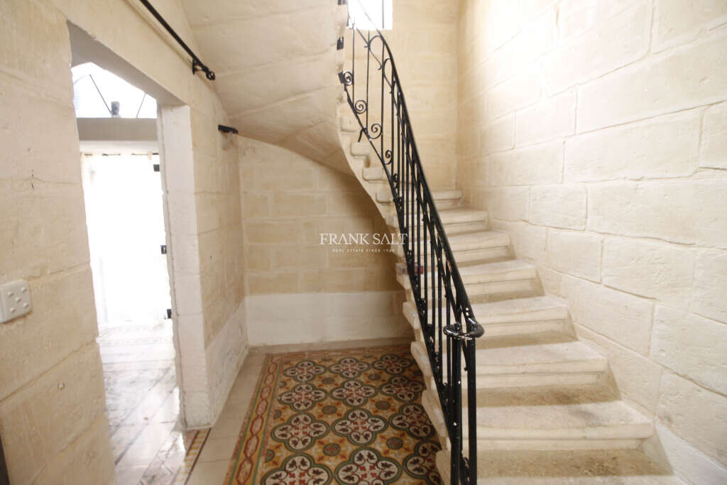 1 غرف نوم طابقين في Gzira, Malta رقم 9517