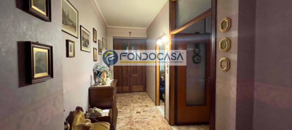 14 rooms Villa in Desenzano del Garda, Italy No. 142096 5