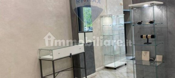 1 room Commercial property in Turin, Italy No. 296189 10