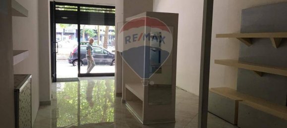 1 room Commercial property in Turin, Italy No. 296189 22