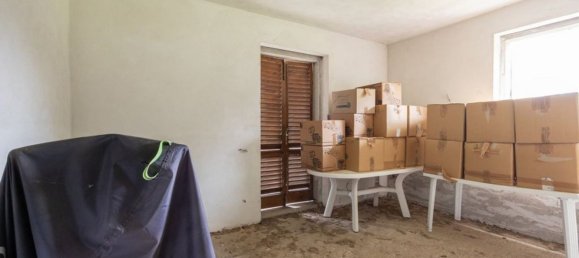 12 rooms House in Arezzo, Italy No. 226381 24