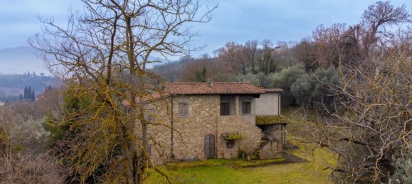12 rooms House in Arezzo, Italy No. 226381 4