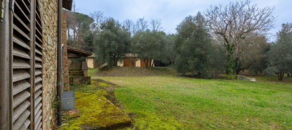 12 rooms House in Arezzo, Italy No. 226381 17