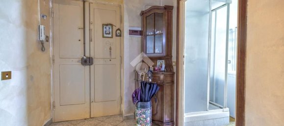 Apartamento de 3 dormitorios en Civitavecchia, Italy No. 377790 9