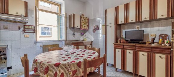 Apartamento de 3 dormitorios en Civitavecchia, Italy No. 377790 13