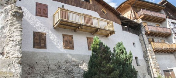 3 bedrooms House in Malé, Italy No. 312437 19