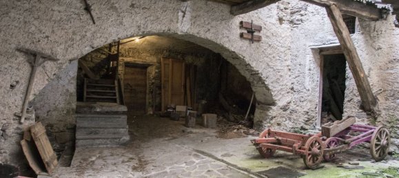 3 bedrooms House in Malé, Italy No. 312437 17