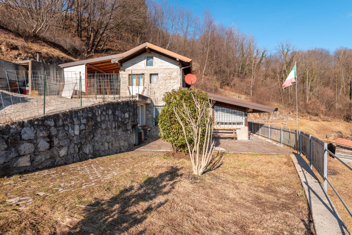 3-salle Maison à Serina, Italy No. 266003