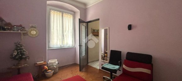 4 rooms Apartment in Genoa, Italy No. 78147 8