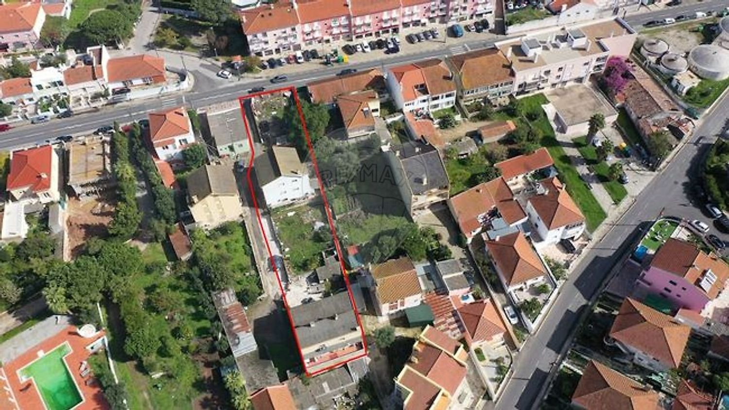 1250m² Land in Loures, Portugal No. 168914