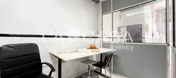 184m² Commercial property in Badalona, Spain No. 159818 13