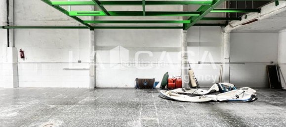 184m² Commercial property in Badalona, Spain No. 159818 12