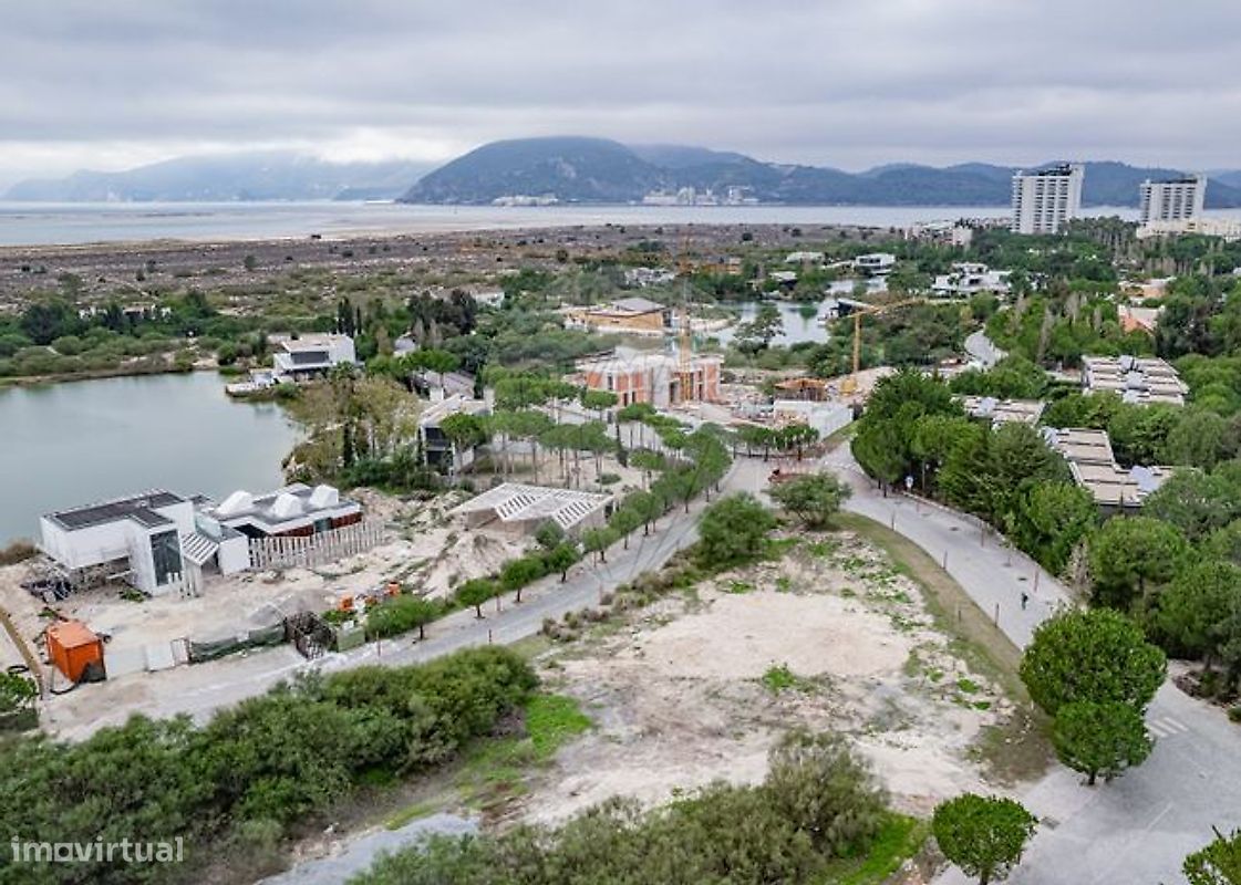 1712m² Land in Grandola, Portugal No. 162242