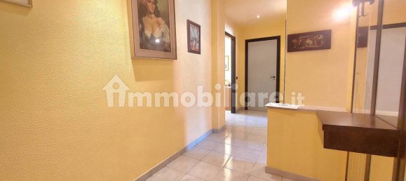 2 bedrooms Apartment in Milan, Italy No. 299412 5