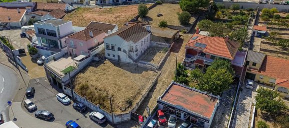 4 bedrooms House in Loures, Portugal No. 46402 4