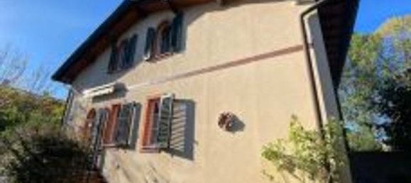 11 rooms House in Pietrasanta, Italy No. 197039 8