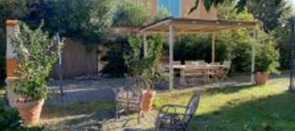 11 rooms House in Pietrasanta, Italy No. 197039 17