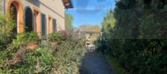 11 rooms House in Pietrasanta, Italy No. 197039 10