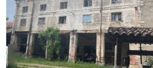 3 Schlafzimmer Wohnung in Schio, Italy, Nr. 265257 2