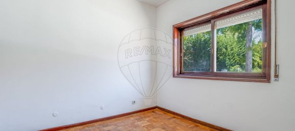 4 bedrooms House in Sao Mamede de Infesta, Portugal No. 23843 8