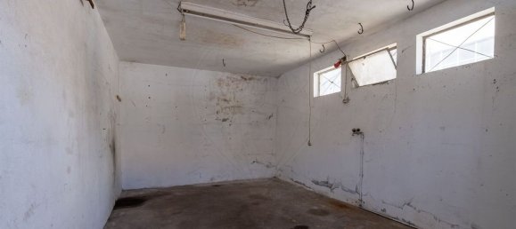 4 bedrooms House in Sao Mamede de Infesta, Portugal No. 23843 18