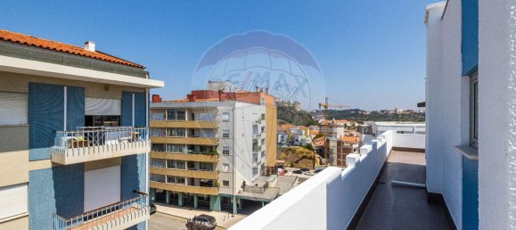 6 غرف نوم شقة في Leiria, Portugal رقم 74426 41
