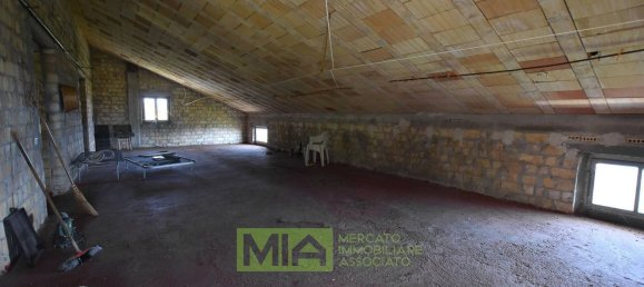 10-Zimmer Haus in Montefalcone Appennino, Italy, Nr. 121638 32