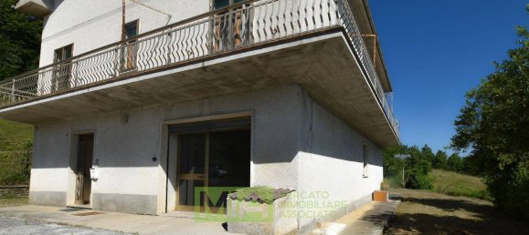 10-Zimmer Haus in Montefalcone Appennino, Italy, Nr. 121638 9