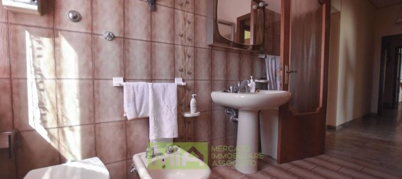 10-Zimmer Haus in Montefalcone Appennino, Italy, Nr. 121638 30