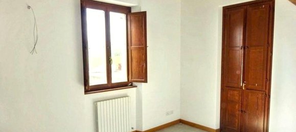 2 bedrooms Apartment in Monte Roberto, Italy No. 293118 2