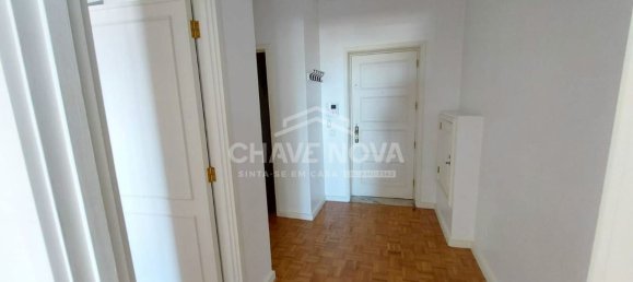 2 bedrooms Apartment in Vila Nova de Gaia, Portugal No. 355728 11