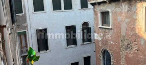 1 bedroom Apartment in Venice, Italy No. 228434 2