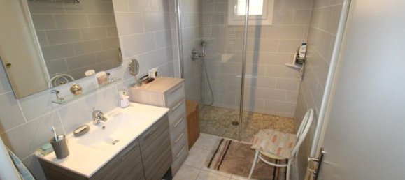 Casa T4 em Jouy-le-Moutier, France N.º 354090 8