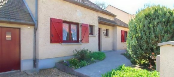 Casa T4 em Jouy-le-Moutier, France N.º 354090 2
