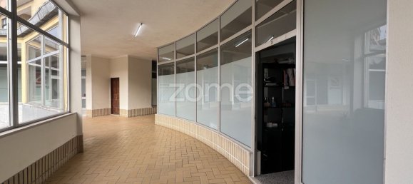 Коммерческая недвижимость 21м² в Виана ду Каштелу, Португалия № 90726 12