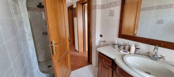 Villa de 8 divisões em Massarosa, Italy N.º 211003 10