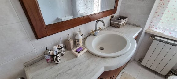 Villa de 8 divisões em Massarosa, Italy N.º 211003 11