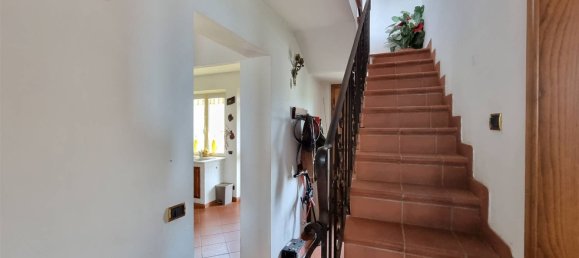 Villa de 8 divisões em Massarosa, Italy N.º 211003 9