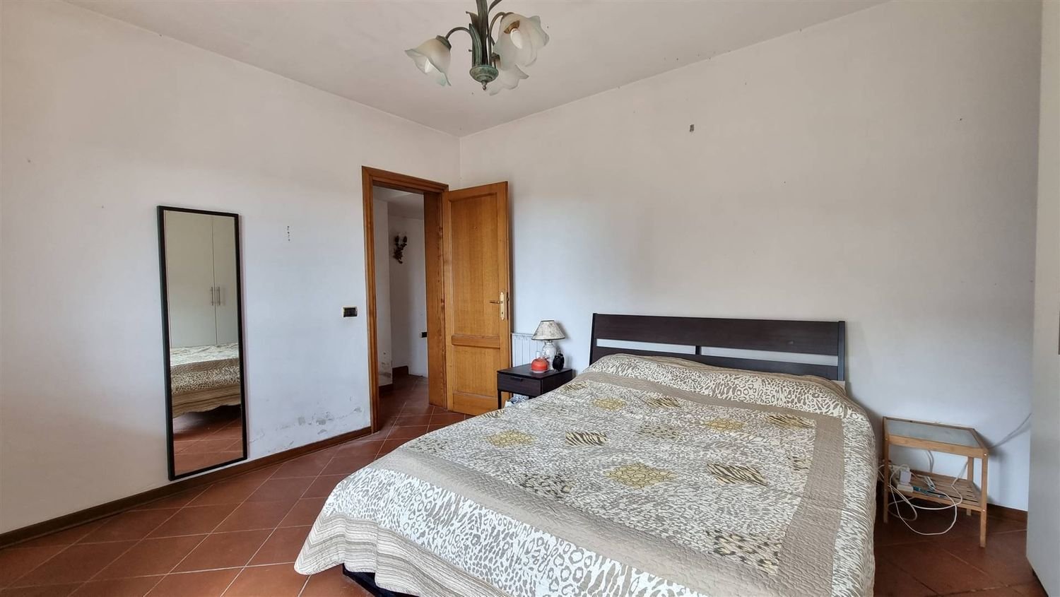 Villa de 8 divisões em Massarosa, Italy N.º 211003