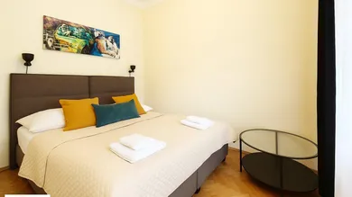 Квартира с 2 комнатами в Оттакринг, Австрия № 197155