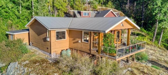 2 bedrooms House in British Columbia, Canada No. 193 7