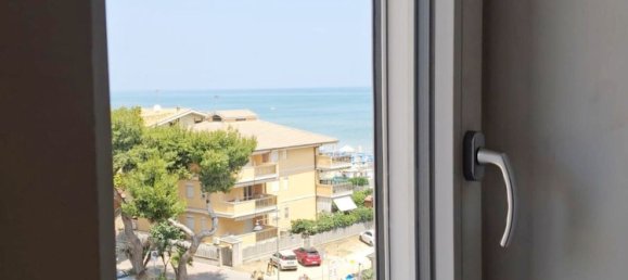 Apartamento de 3 habitaciónes en Silvi, Italy No. 279347 12