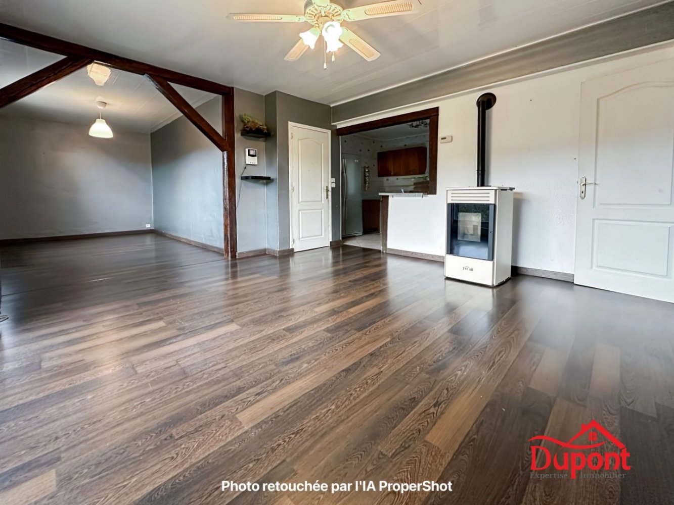 Apartamento de 4 dormitorios en Revin, France No. 237242